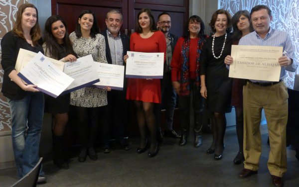 Entrega Diplomas 2015